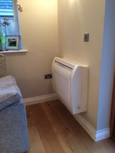 Picture of wall-mounted Fujitsu R410A heat pump